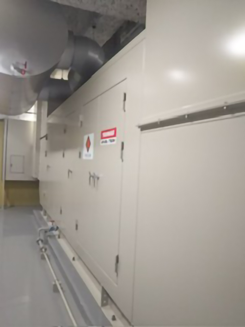 兵庫県神戸市某病院の自家発電装置